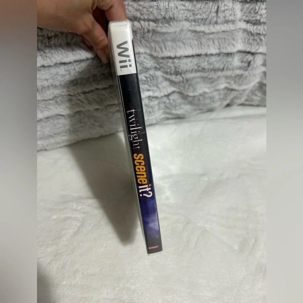 🩶Twilight Scene It? Wii Game by Konami-NEW WITH TAGS🩶